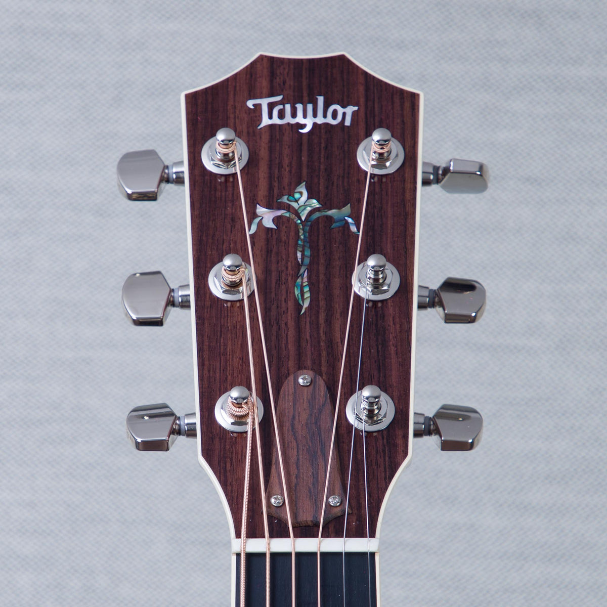 Taylor Special Edition Legacy 810e Acoustic Electric Guitar - Heritage Burst - #1211055084 - View 3 | MusicMarket
