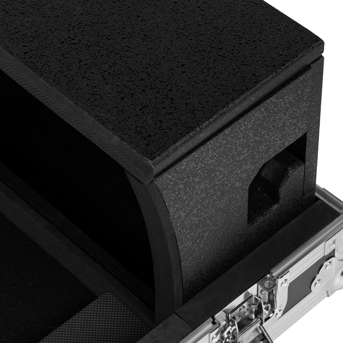 Gator GTOUR-DM7 Yamaha DM7 Mixer Case with Doghouse - View 6 | MusicMarket