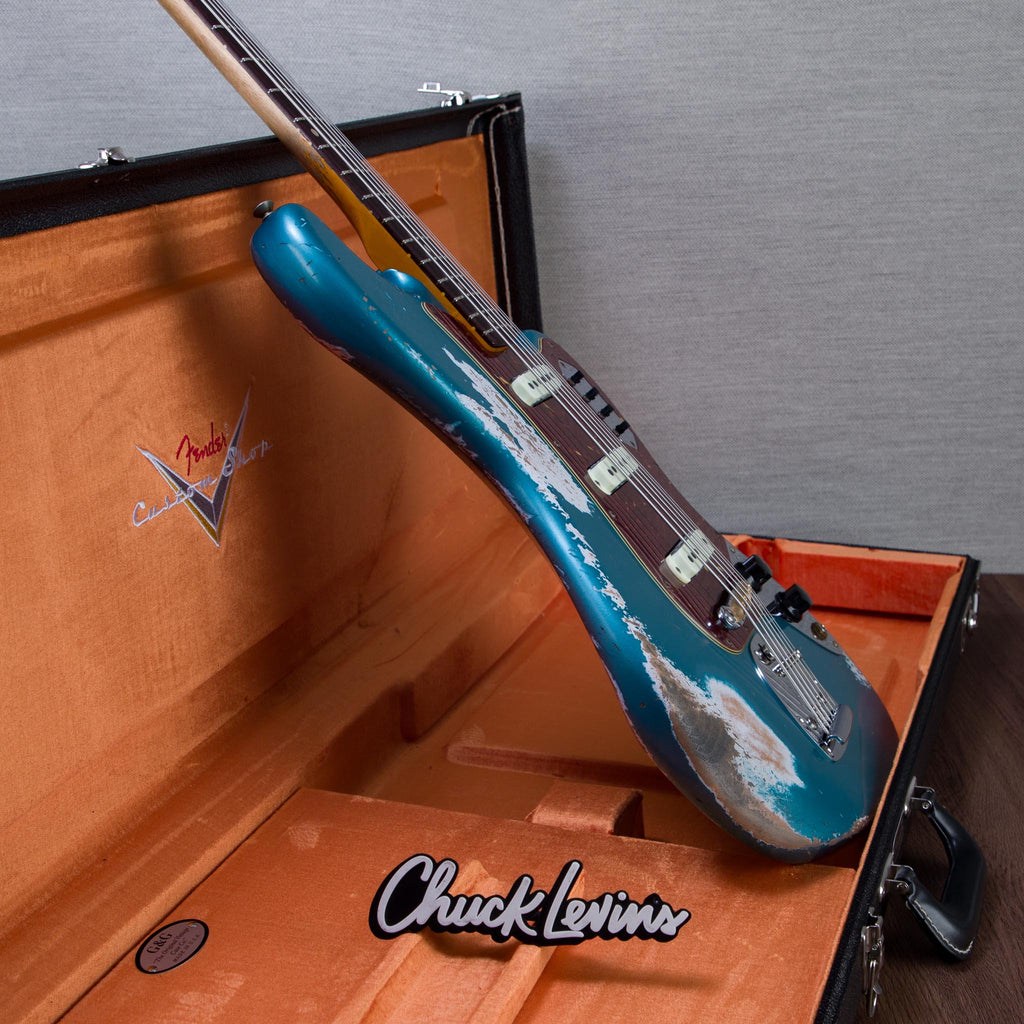 Fender Custom Shop 1962 Bass VI Super Heavy Relic Electric Guitar - Faded Ocean Turquoise - #CZ591279 - View 9 |