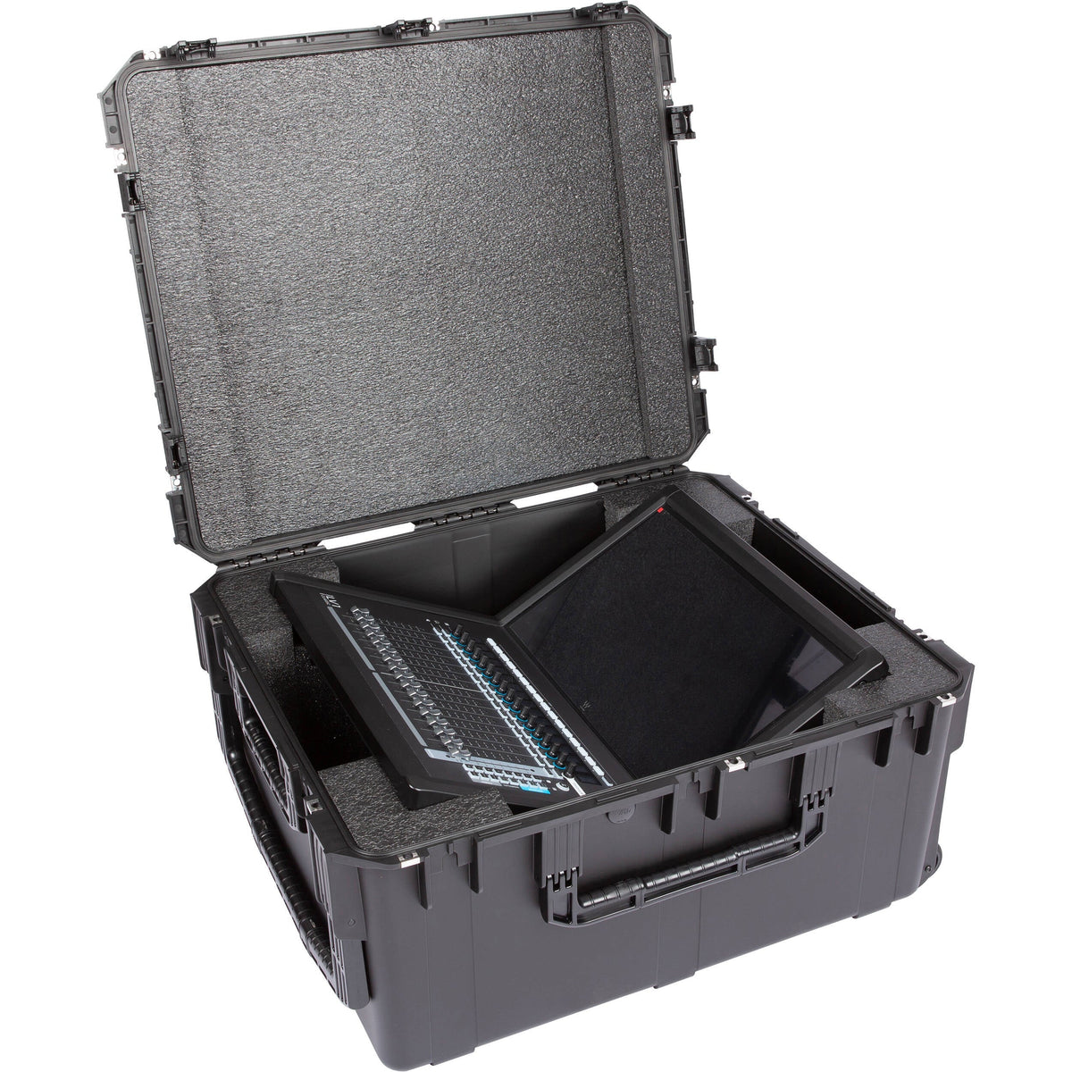 SKB iSeries 3i3026-15LV1 Case for Waves LV1 Classic Mixing Console - View 4 | MusicMarket