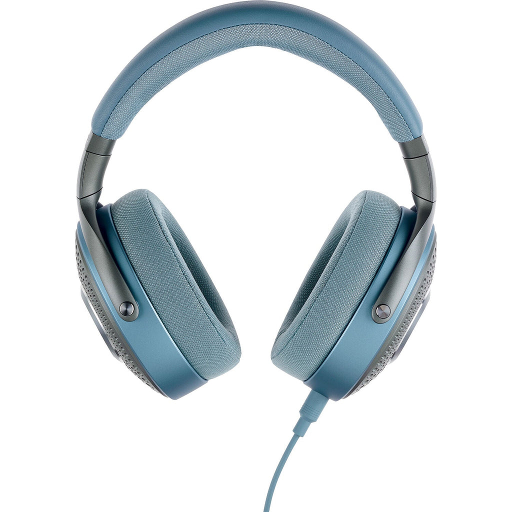 Focal Azurys Closed Back Headphones - Blue - View 2 | MusicMarket