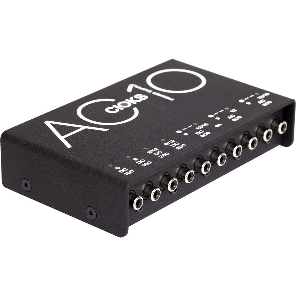 CIOKS AC10 Multi-Output Guitar Pedal Power Supply - View 2 | MusicMarket