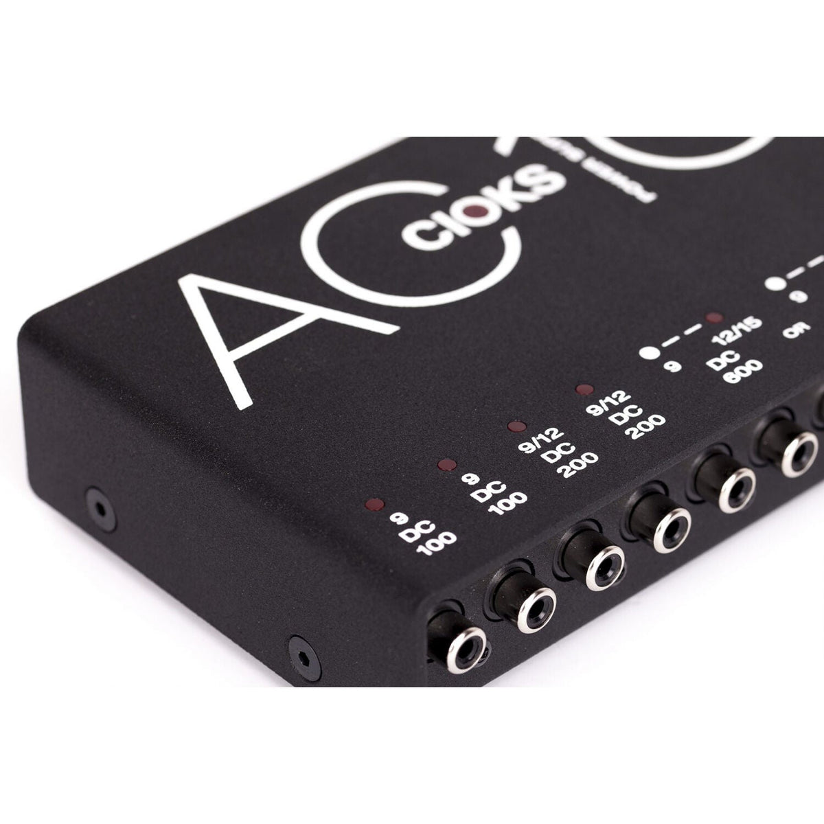 CIOKS AC10 Multi-Output Guitar Pedal Power Supply - View 6 | MusicMarket