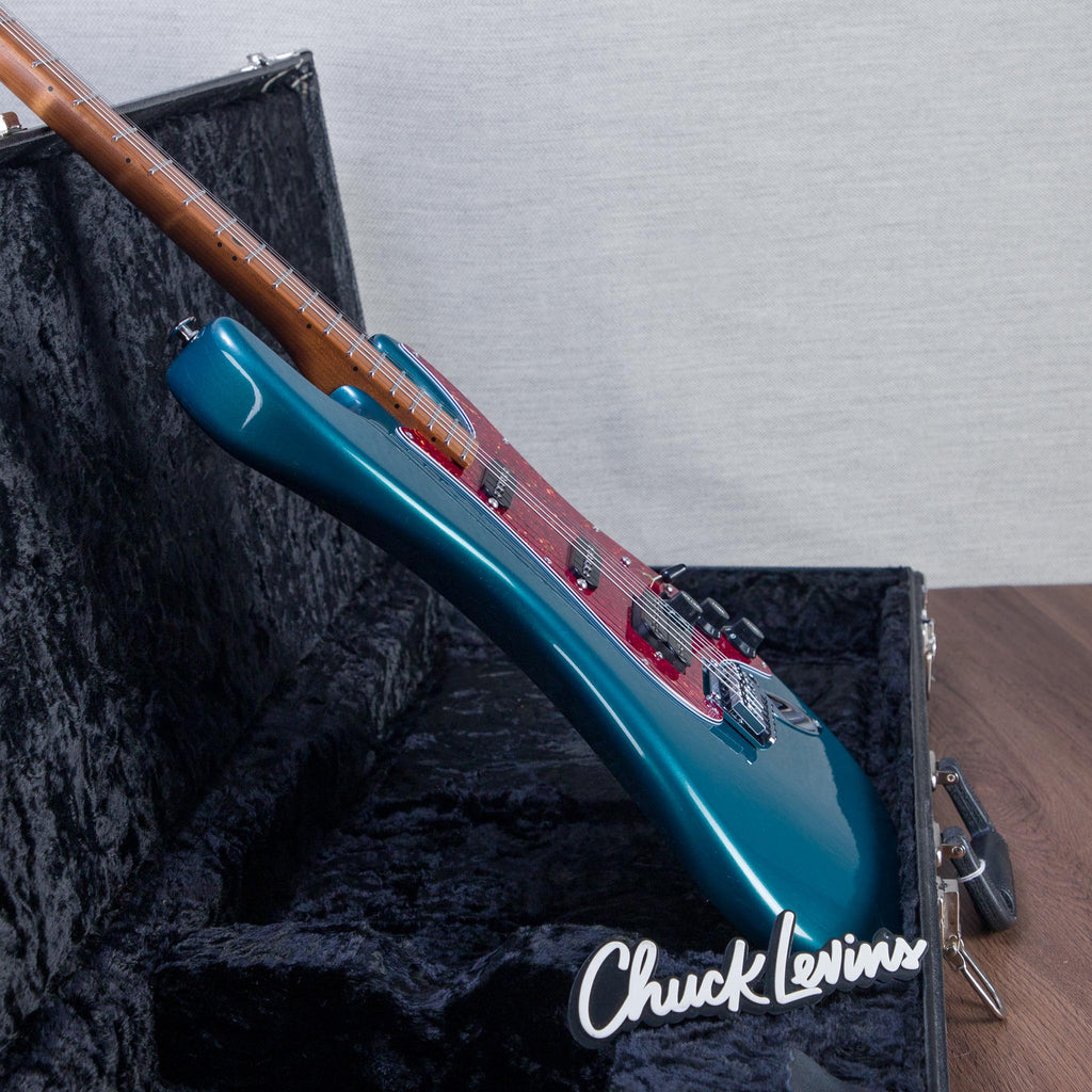Suhr Limited Edition Classic S Antique Metallic Electric Guitar - Ocean Turquoise Metallic - #78113 - View 9 |