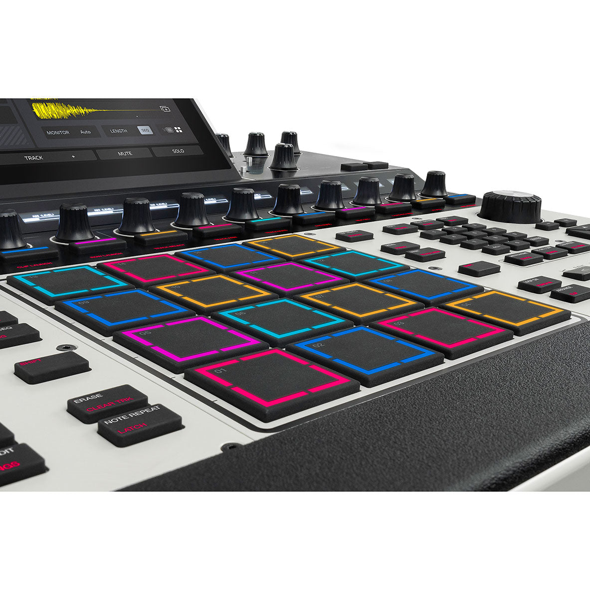 Akai Pro MPC XL Standalone Workstation - View 14 | MusicMarket