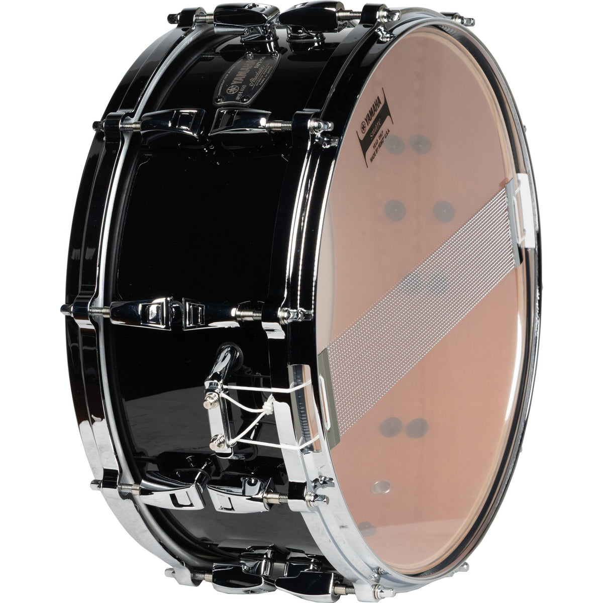 Yamaha Absolute Hybrid Maple 6x14 Snare Drum - Solid Black - View 3 | MusicMarket