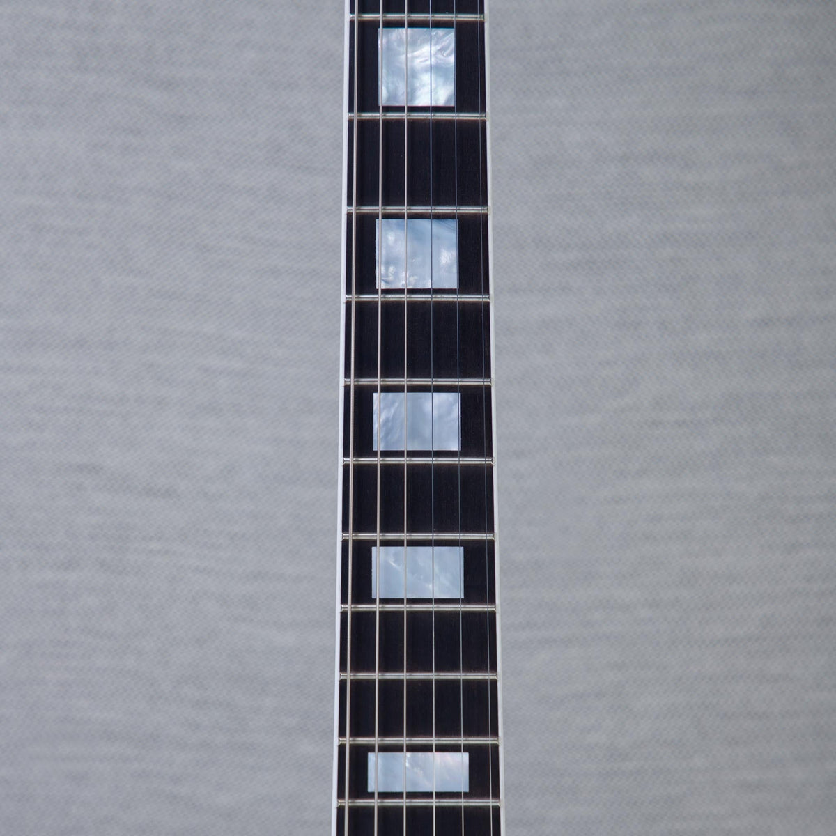 Gibson Custom Shop 59' ES-335 Slim Neck Semi-Hollowbody Electric Guitar - Blue Water - #A960305 - View 4 | MusicMarket