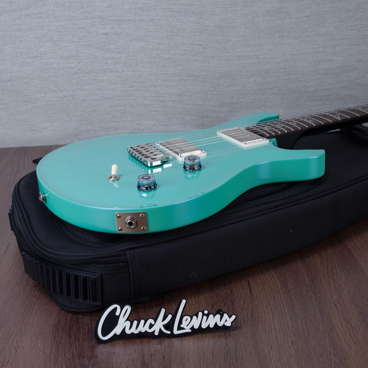 PRS CE 22 Custom Color Electric Guitar - Metallic Mint - #250407341 - View 9 | MusicMarket