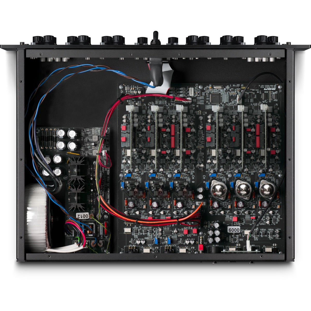 Black Box Analog Design HG-Q Tube/Solid Equalizer - View 6 | MusicMarket