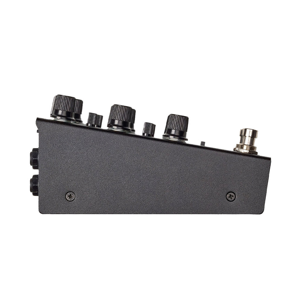 Gamechanger Audio AUTO CHORUS Pitch and Dynamics Responsive Chorus Pedal - View 3 | MusicMarket