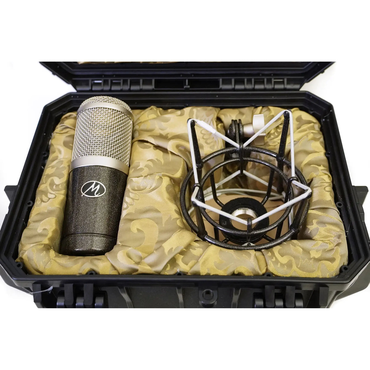 Monheim Microphones Thump Condenser Microphone - View 3 | MusicMarket