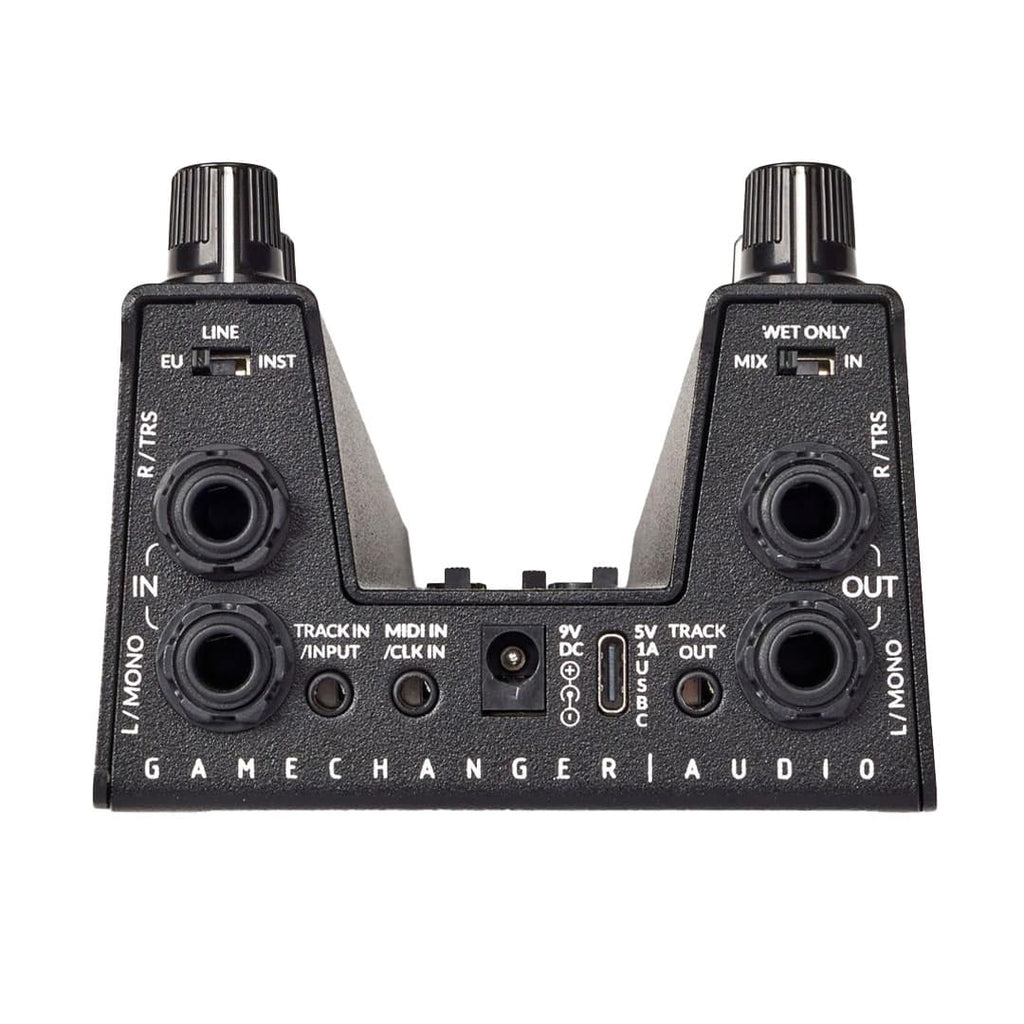 Gamechanger Audio AUTO CHORUS Pitch and Dynamics Responsive Chorus Pedal - View 4 | MusicMarket