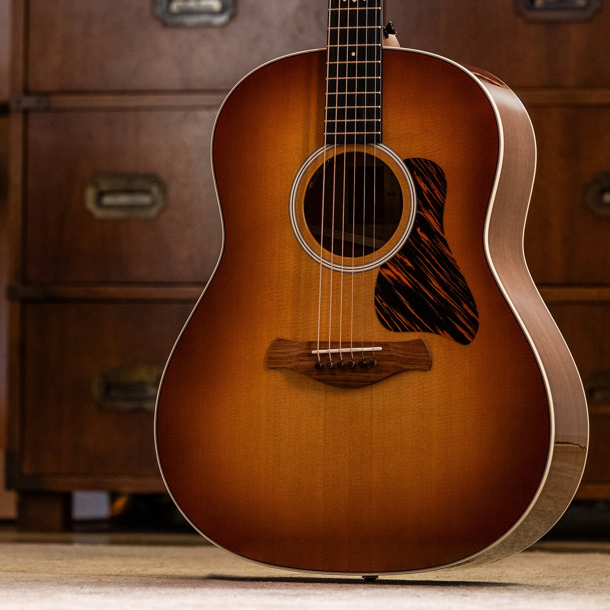 Taylor Gold Label 517e SB Acoustic Electric Guitar w/ Firestripe Pickguard - Sunburst - View 7 | MusicMarket