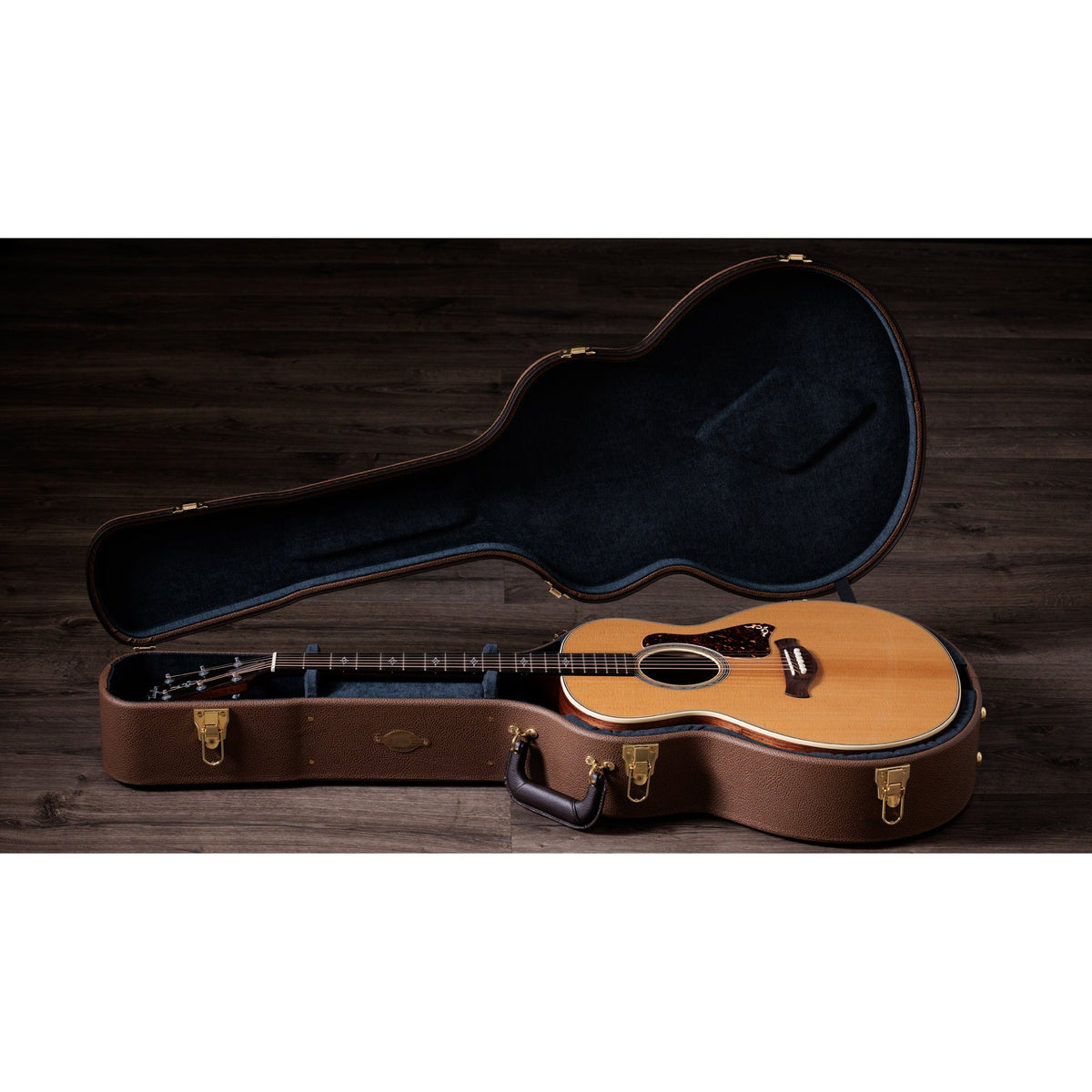 Taylor Gold Label 814e Super Auditorium Acoustic Electric Guitar - Natural - View 6 | MusicMarket