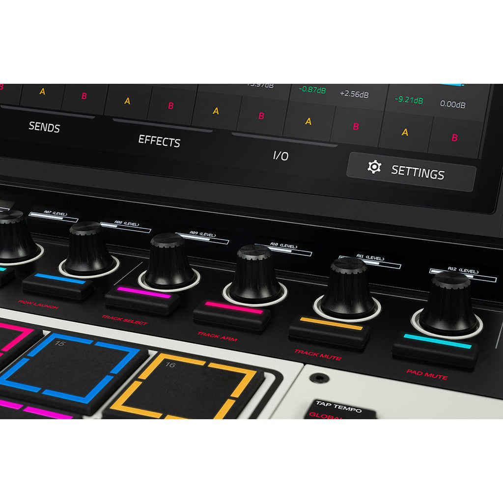 Akai Pro MPC XL Standalone Workstation - View 11 | MusicMarket