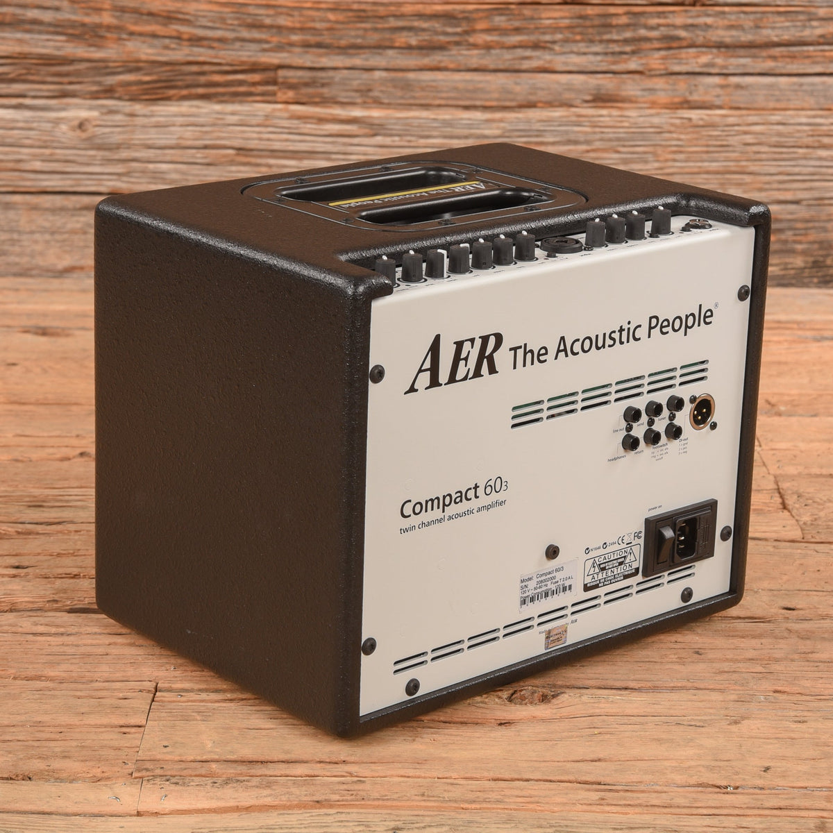 AER Compact 60 (3) Acoustic Amp w/ Road Case - John Oates - Angle 2 | MUSICTONER