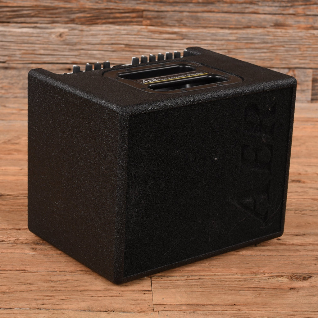 AER Compact 60/3 60-Watt 1x8" Acoustic Guitar Amp - MUSICTONER