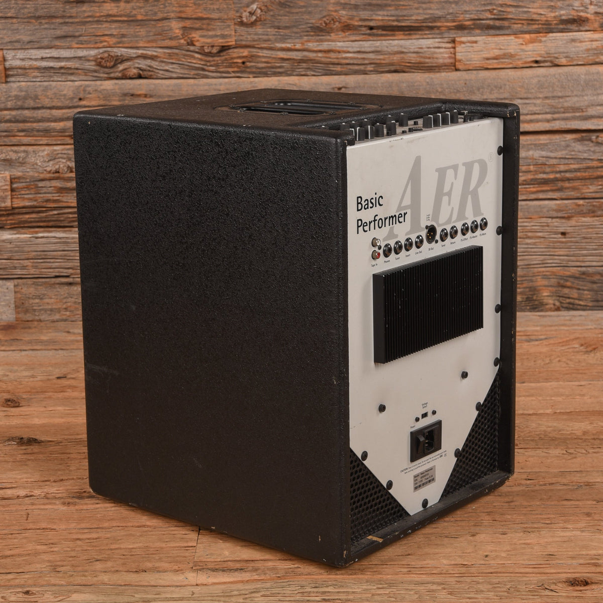 AER Basic Performer Bass Combo - Angle 2 | MUSICTONER