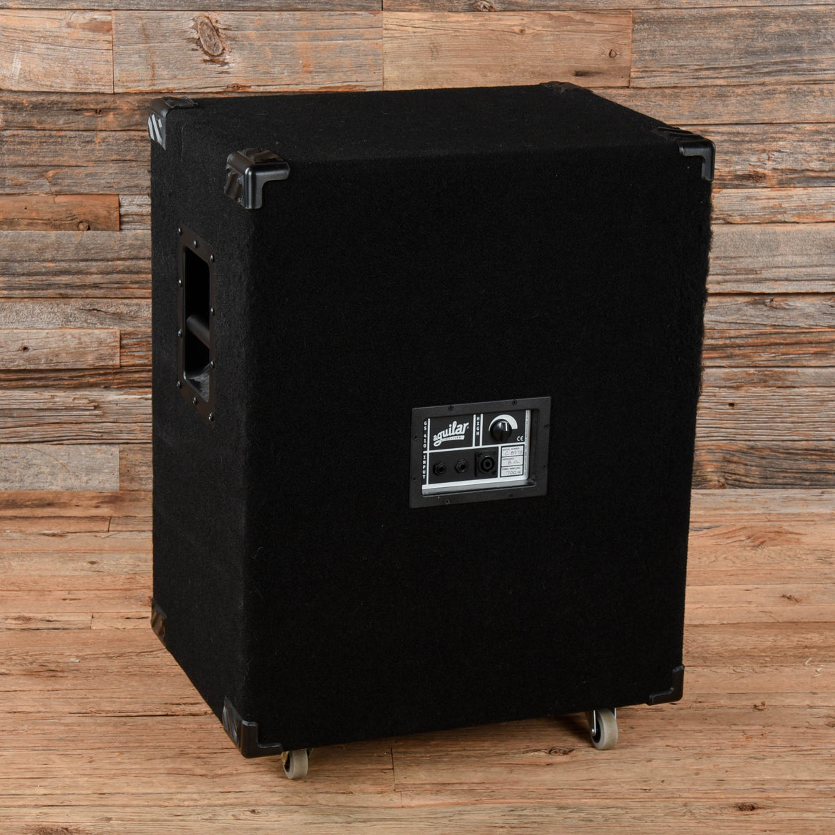 Aguilar GS 410 700-Watt 4x10" Bass Speaker Cabinet - Angle 2 | MUSICTONER