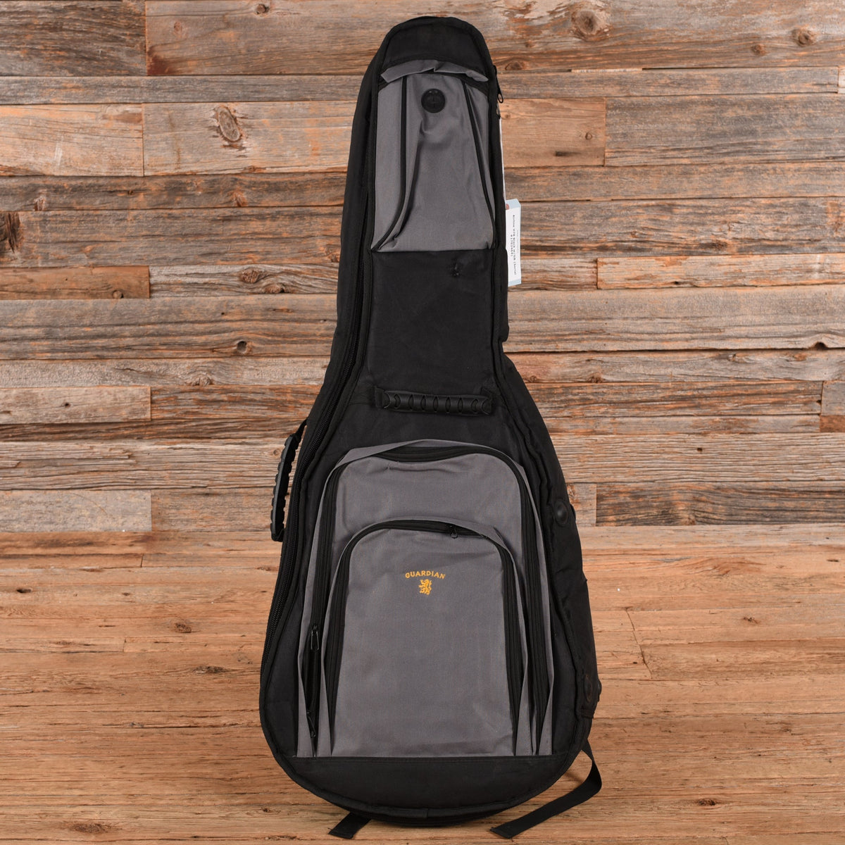 Airline H78 Black - Angle 8 | MUSICTONER