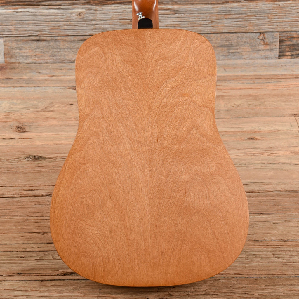 Art & Lutherie Cedar Dreadnought Sunburst 2004
