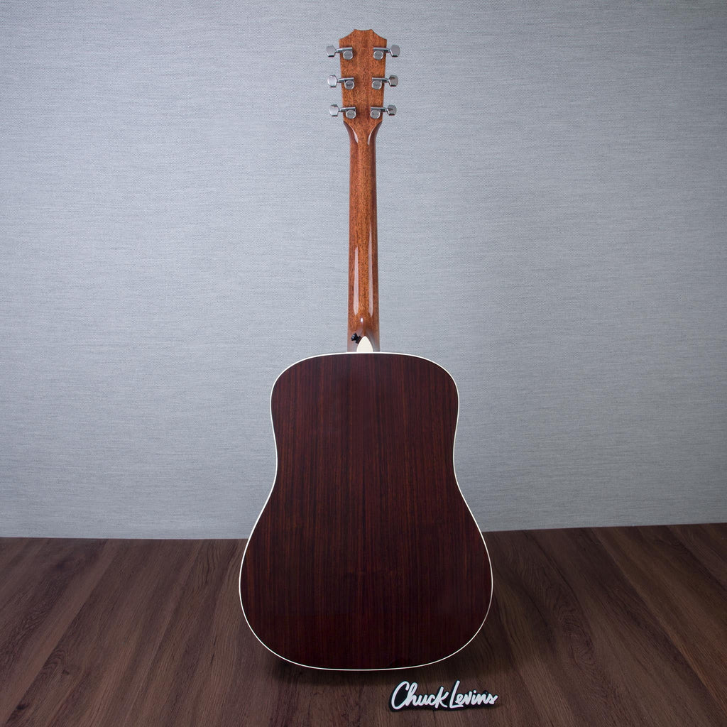 Taylor Special Edition Legacy 810e Acoustic Electric Guitar - Heritage Burst - #1211055084 - View 7 | MusicMarket
