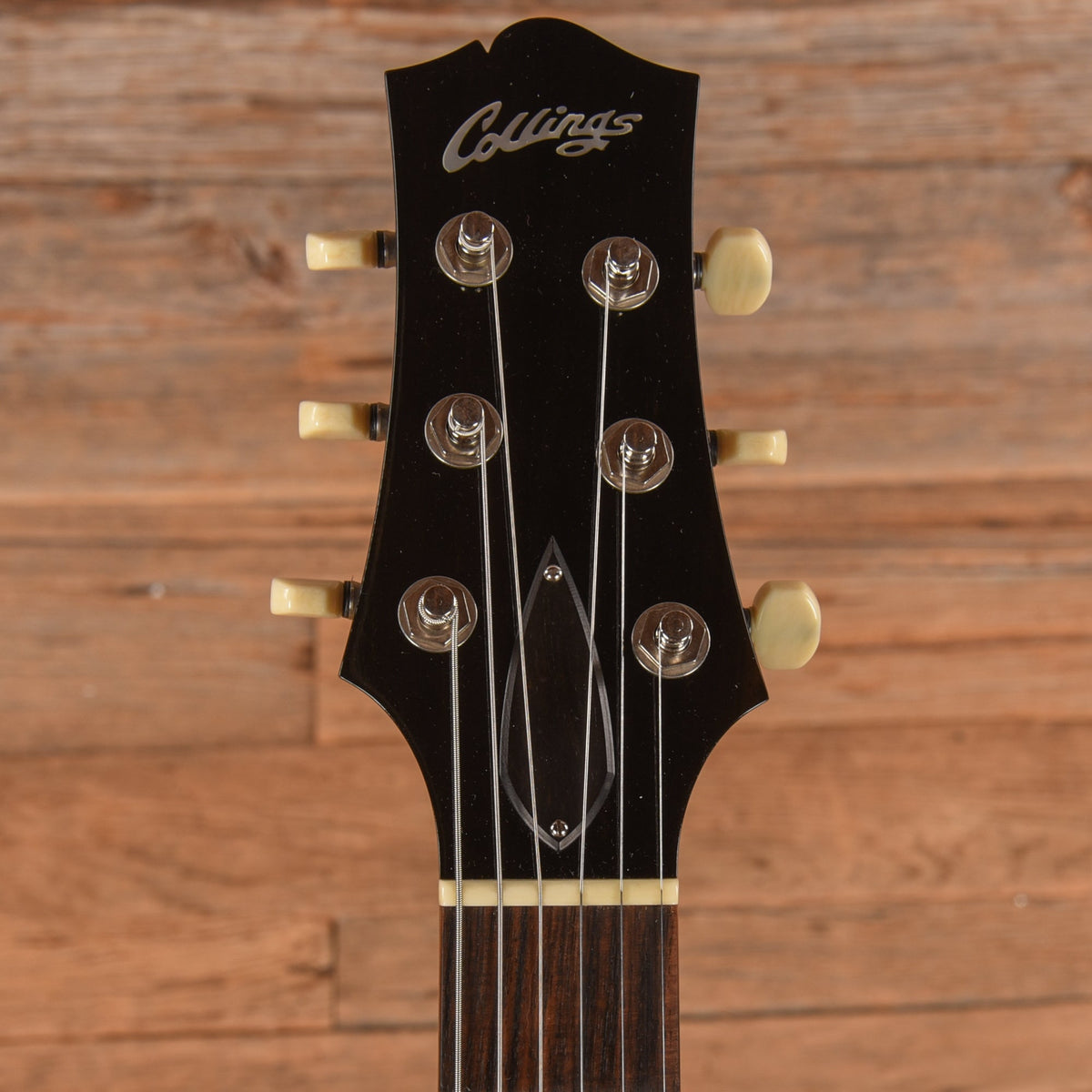 Collings 360 Sunburst 2009 - Zac Brown - Angle 6 | MUSICTONER