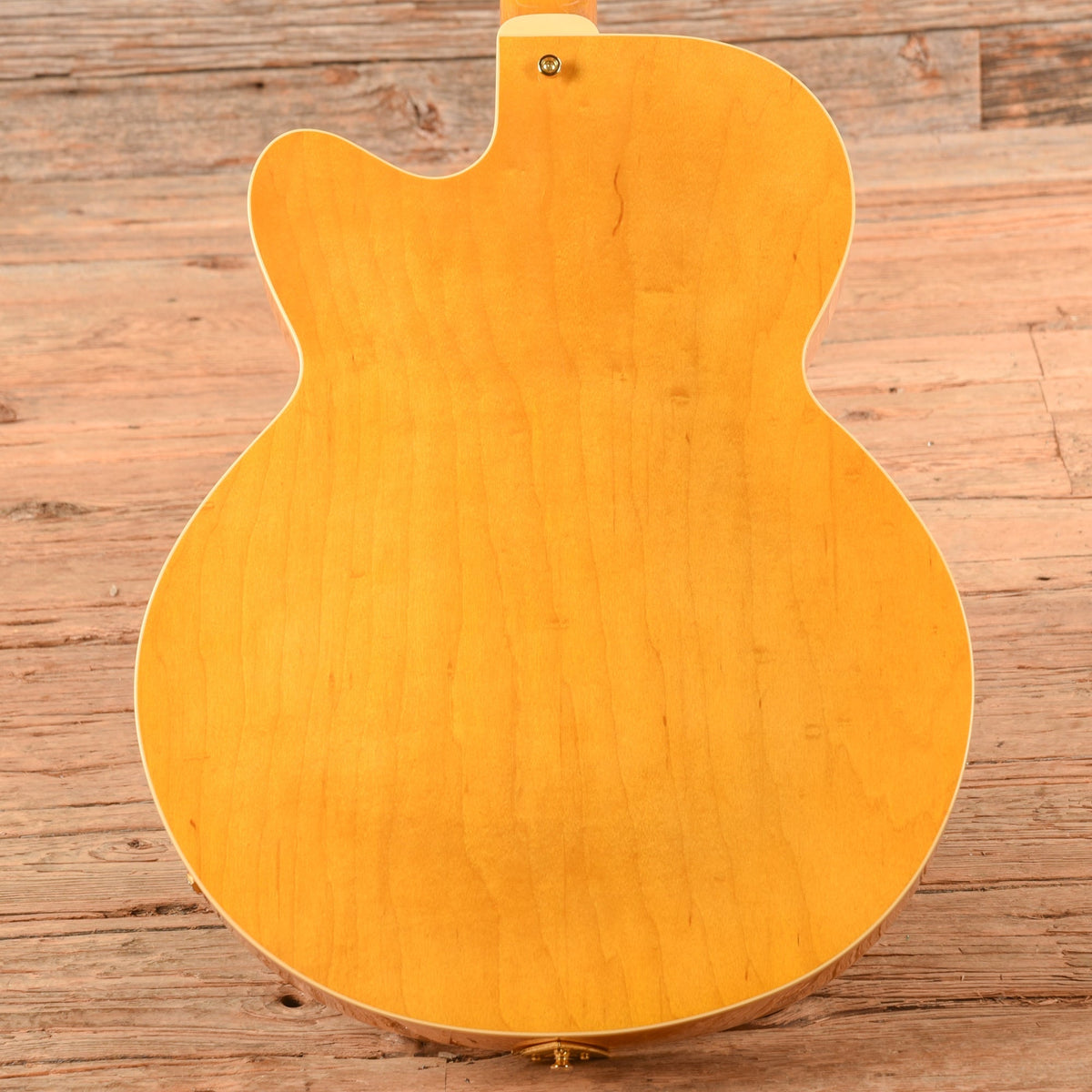 D'Angelico NYL-6 Speicial New Yorker Model ( Japan) - John Oates - Angle 3 | MUSICTONER