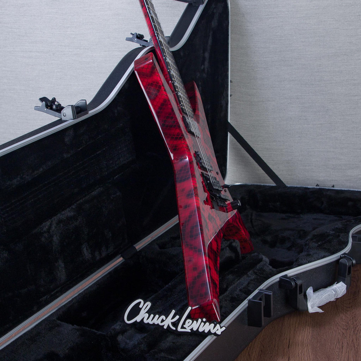 Jackson Custom Shop Warrior Electric Guitar - Snake Skin Red - #J11248 - View 9 | MusicMarket