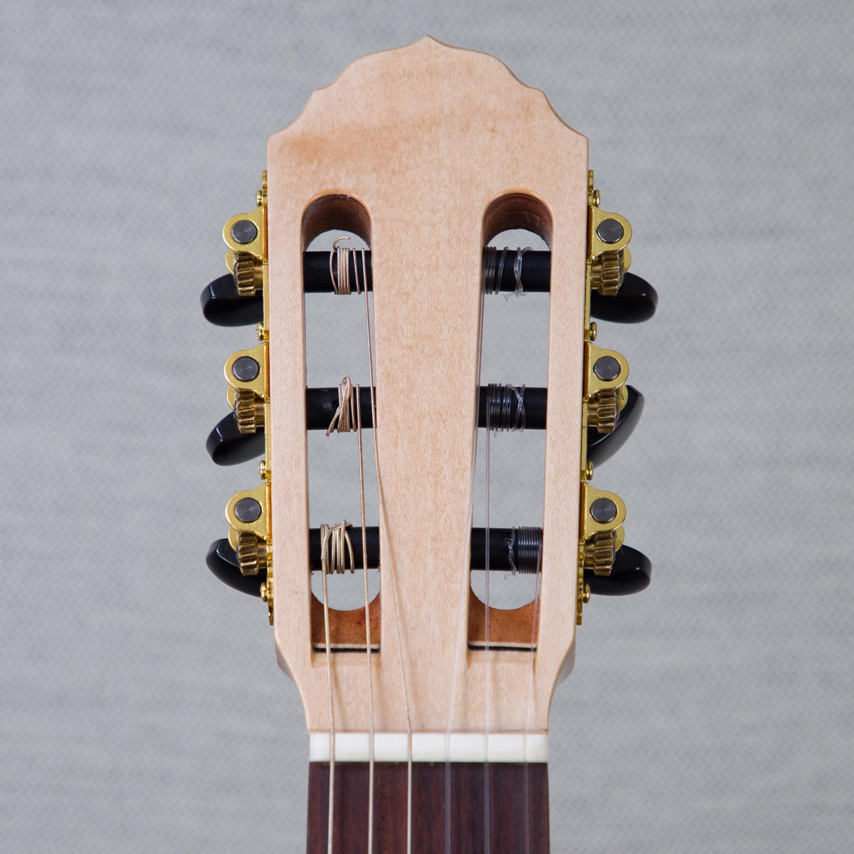 Arce AR5-3-CE-SP Maple/Spruce Acoustic Electric Requinto - #0118 - View 3 | MusicMarket