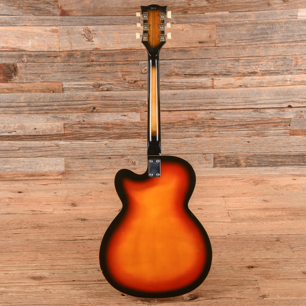 EKO Hollowbody Sunburst 1960s - Angle 5 | MUSICTONER
