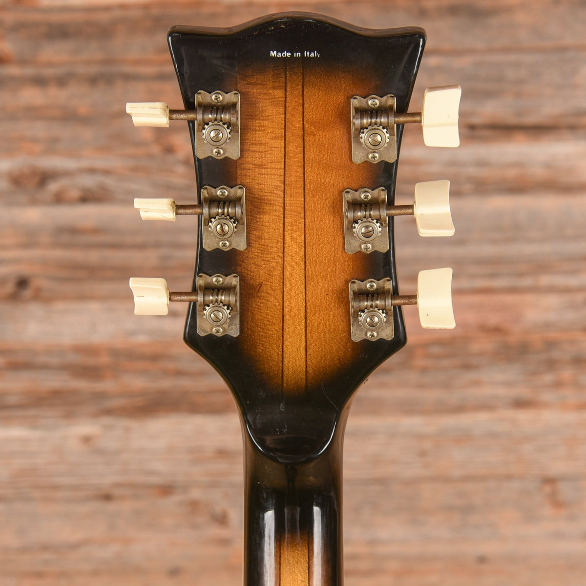 EKO Hollowbody Sunburst 1960s - Angle 7 | MUSICTONER