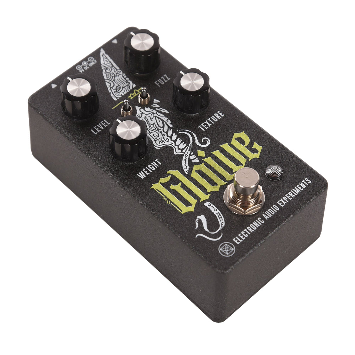 Electronic Audio Experiments Glaive Fuzz Pedal - Angle 2 | MUSICTONER