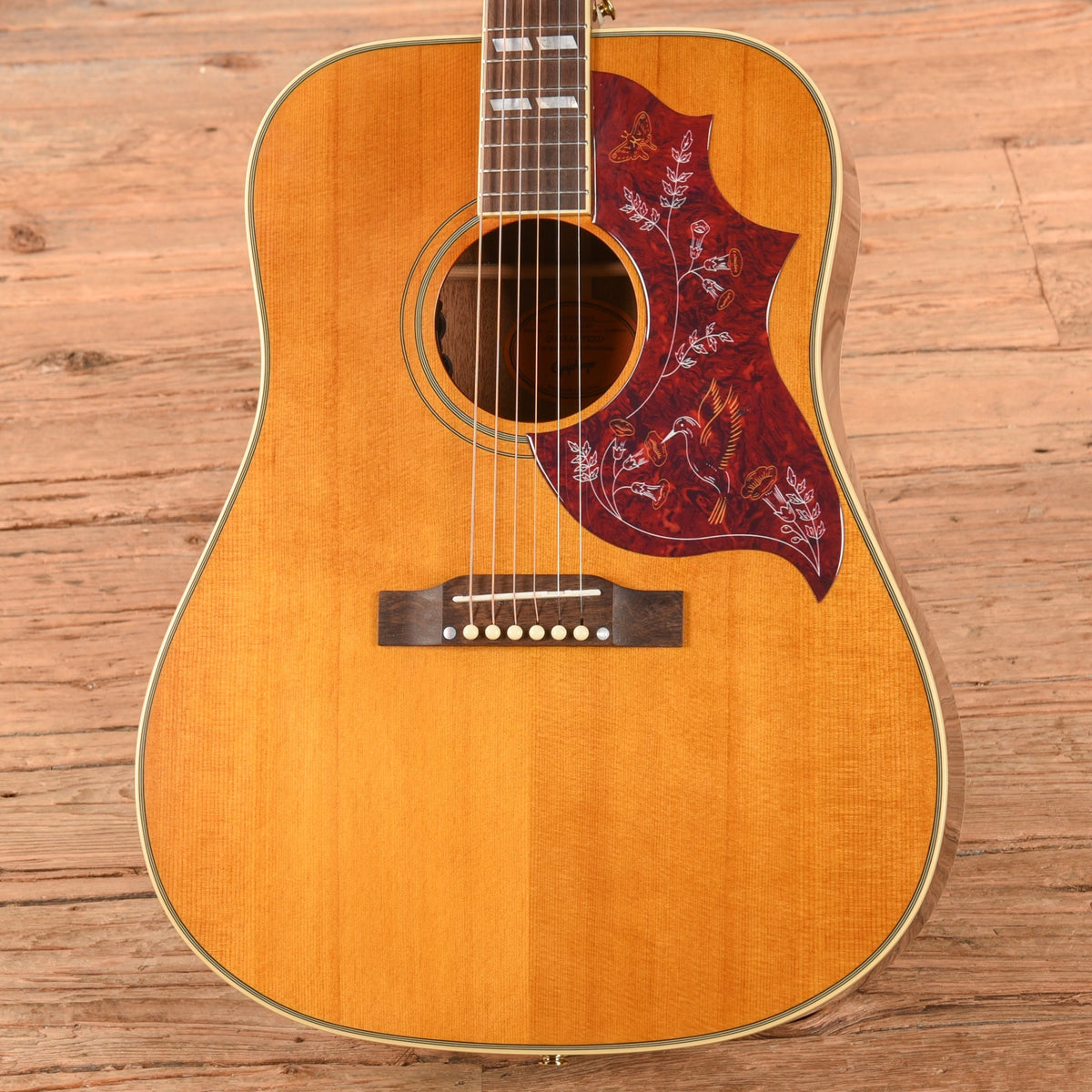 Epiphone Inspired by Gibson Original Hummingbird Antique Natural 2025 - Angle 2 | MUSICTONER