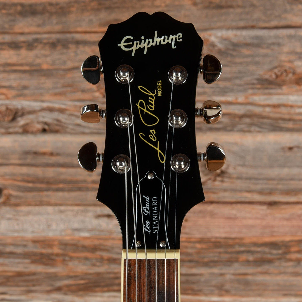 Epiphone Les Paul Standard Black 2010 - Angle 6 | MUSICTONER