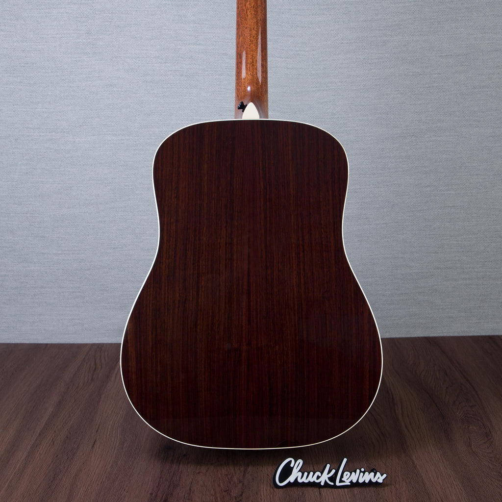 Taylor Special Edition Legacy 810e Acoustic Electric Guitar - Heritage Burst - #1211055084 - View 6 | MusicMarket