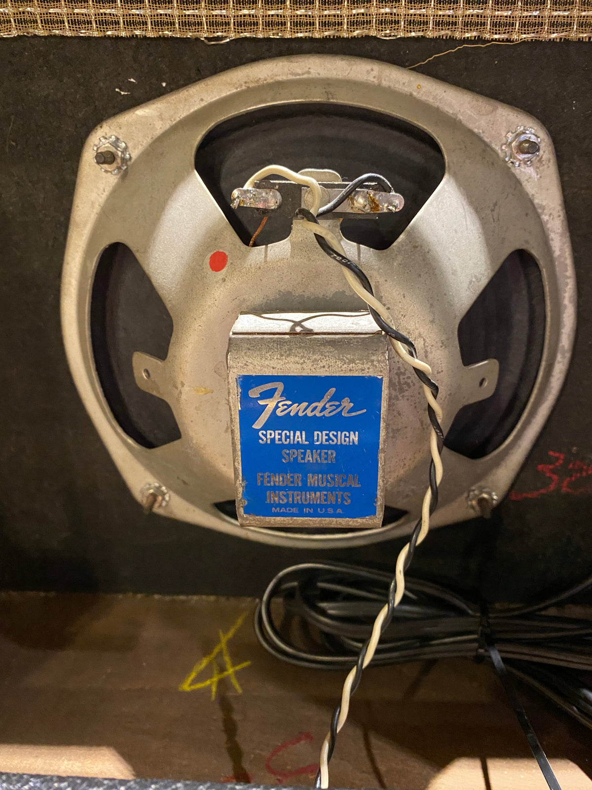 Fender Fender '66 Vibro Champ - Dave Amato of REO Speedwagon - Angle 6 | MUSICTONER