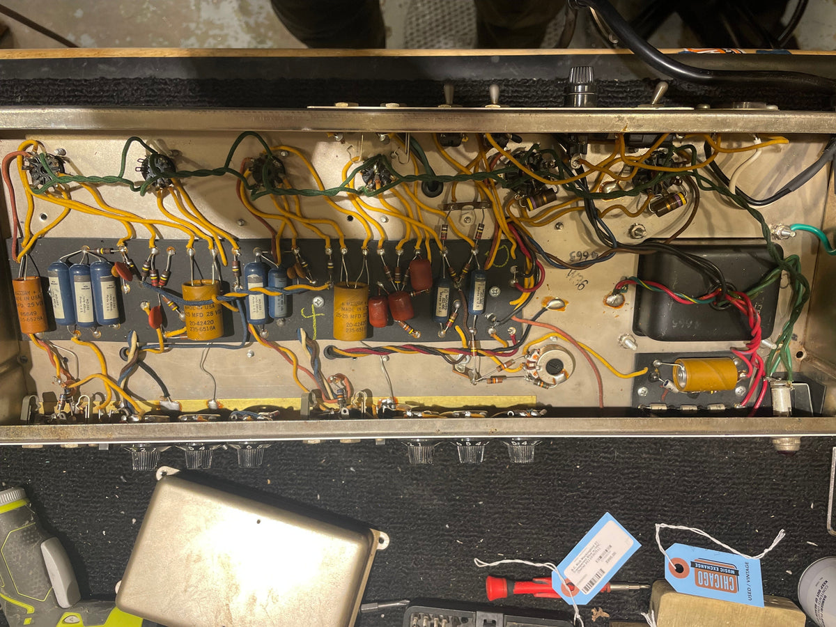 Fender Fender Bassman w/ Cab 1965  - Dave Amato of REO Speedwagon - Angle 5 | MUSICTONER