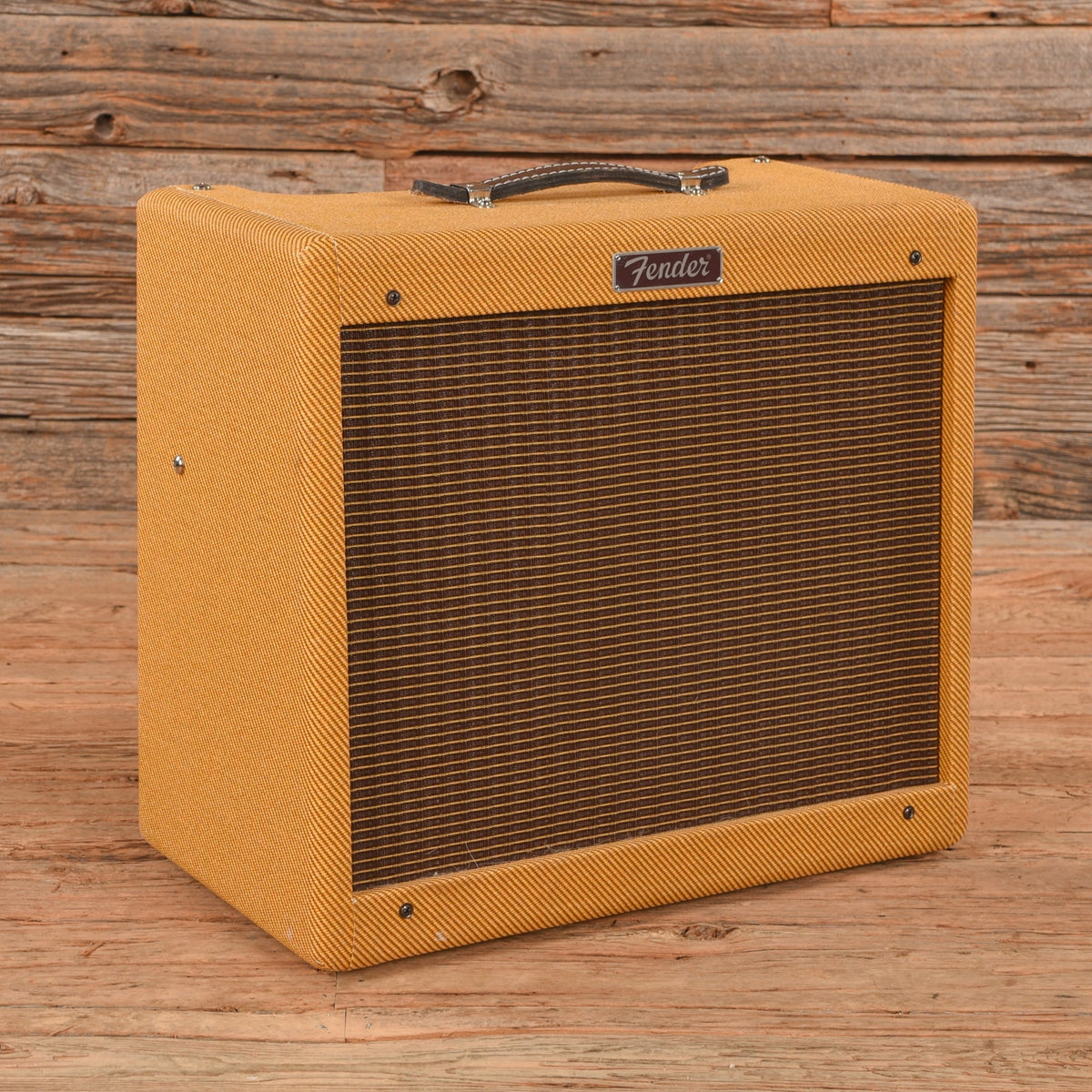 Fender Blues Junior LTD 15-Watt 1x12" Guitar Combo Amp - MUSICTONER