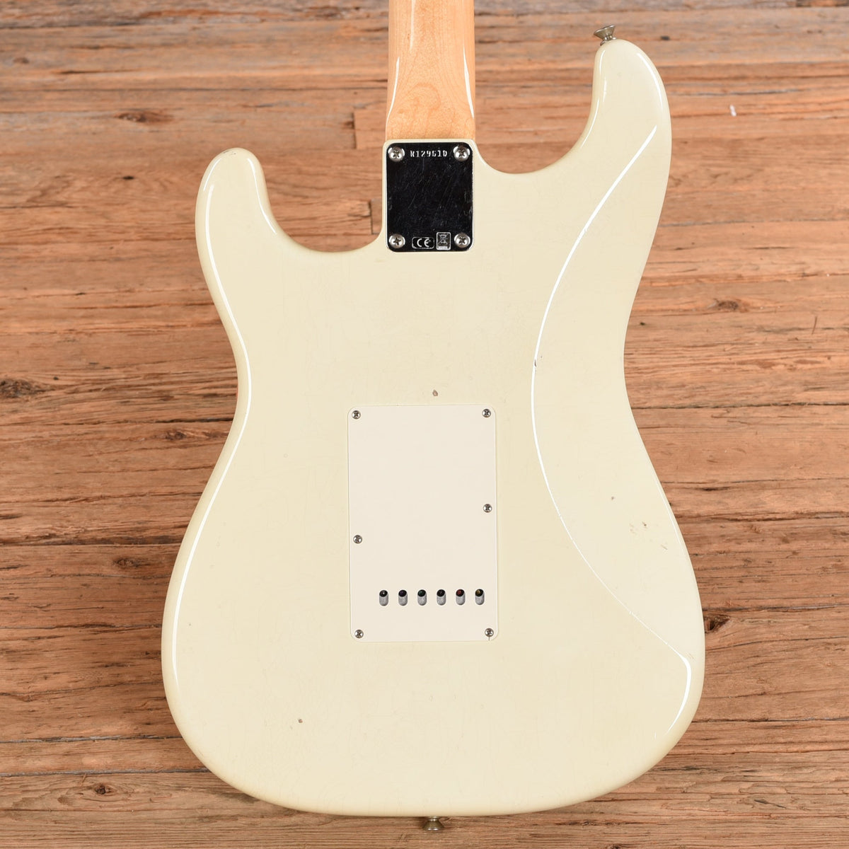 Fender Custom Shop '60 Stratocaster Journeyman Relic Olympic White 2023 - Angle 3 | MUSICTONER