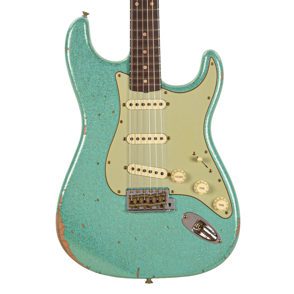 Fender Custom Shop Limited Edition '60s Dual Mag II Compound Radius Strat Relic Sea Foam Green - Angle 2 | MUSICTONER