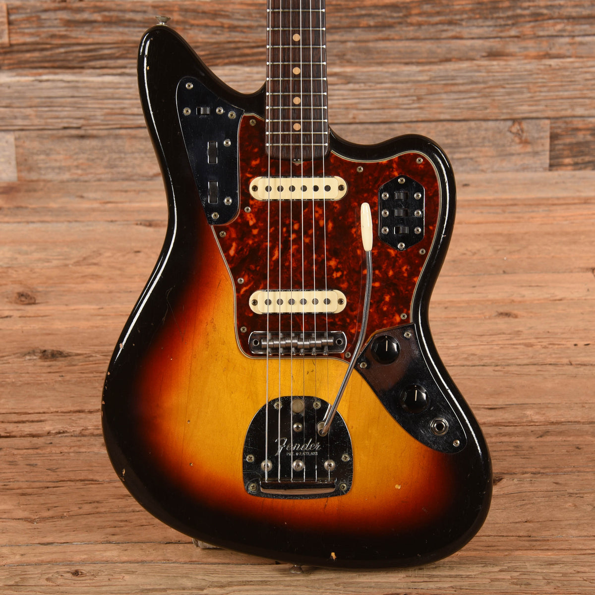 Fender Jaguar Sunburst 1962 - MUSICTONER