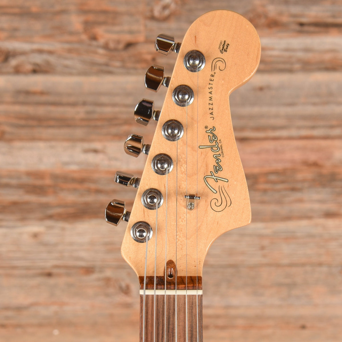 Fender Limited Edition American Professional Jazzmaster Olympic White 2017 - Angle 6 | MUSICTONER
