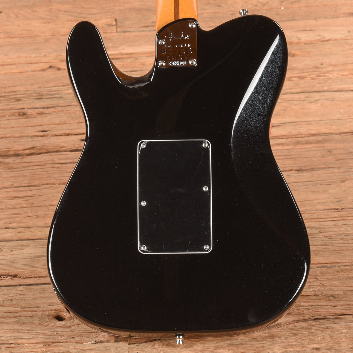 Fender American Ultra Luxe Telecaster Floyd Mystic Black 2024 - Angle 3 | MUSICTONER