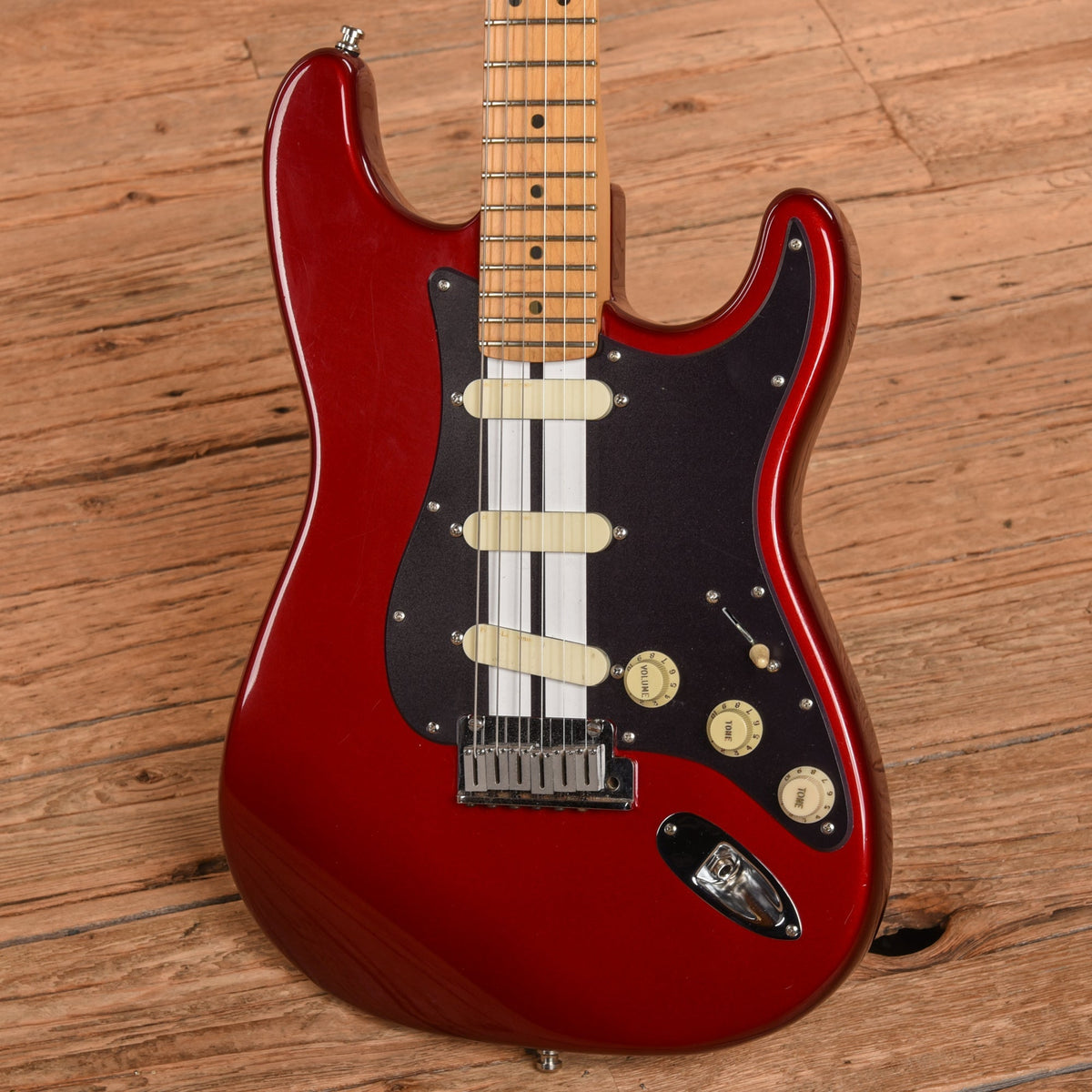 Fender Deluxe Stratocaster Plus With Unknown Body Crimson Red 1996 - Angle 2 | MUSICTONER