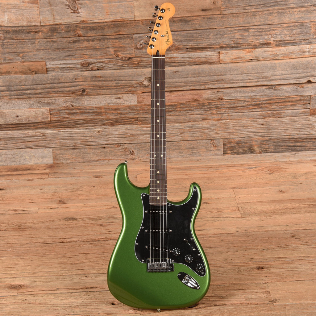 Fender Player II Modified Stratocaster Harvest Green 2025 - Angle 4 | MUSICTONER