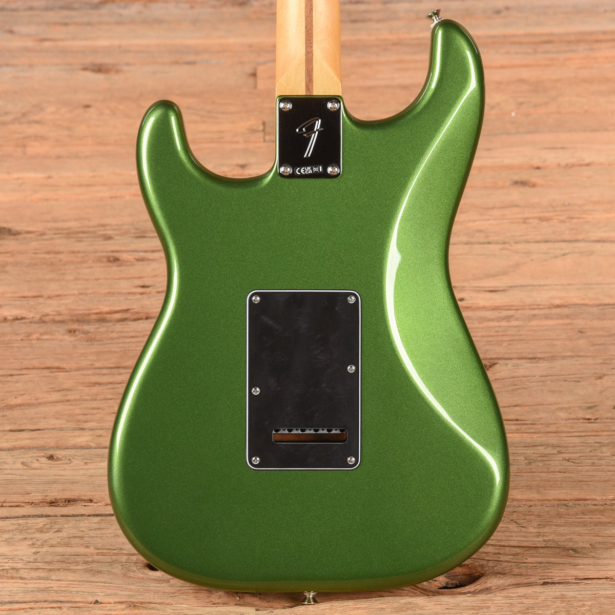 Fender Player II Modified Stratocaster Harvest Green 2025 - Angle 3 | MUSICTONER