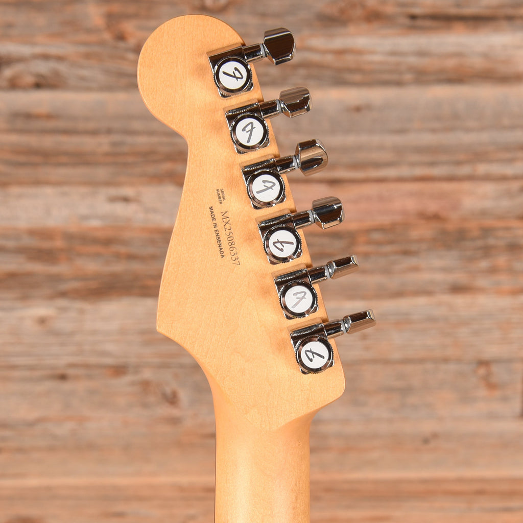 Fender Player II Modified Stratocaster Harvest Green 2025 - Angle 7 | MUSICTONER