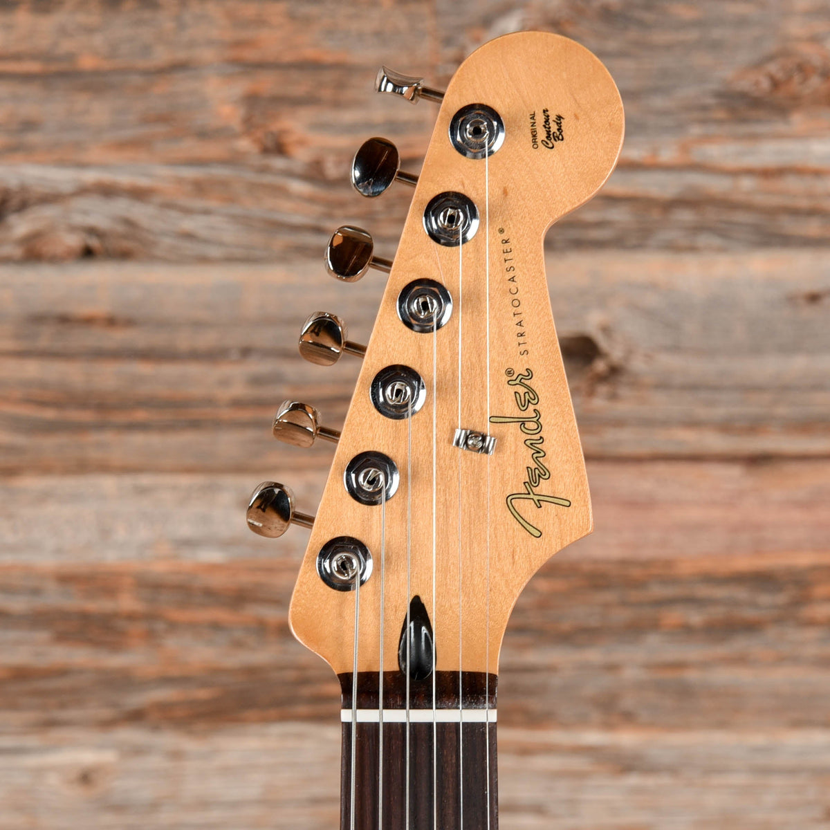 Fender Player II Stratocaster White 2025 - Angle 6 | MUSICTONER