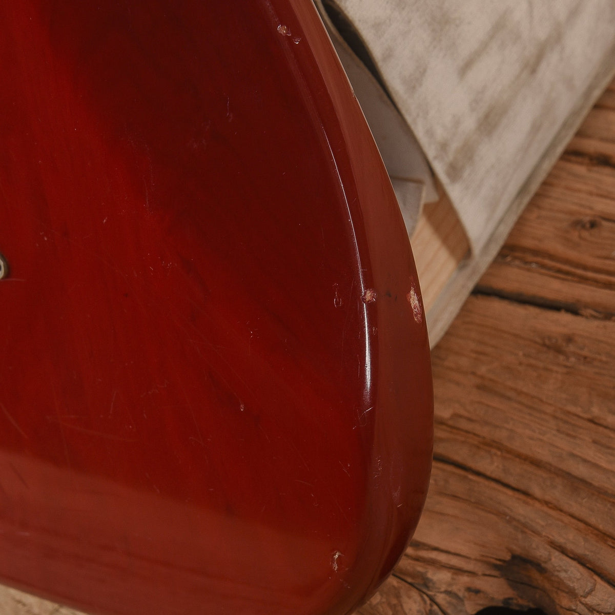 Fender Stratocaster Transparent Red 1981
